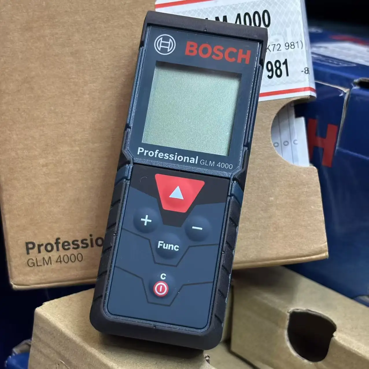 BOSCH GLM 4000 Laser Range Fin - Tape Measure 评论和价格